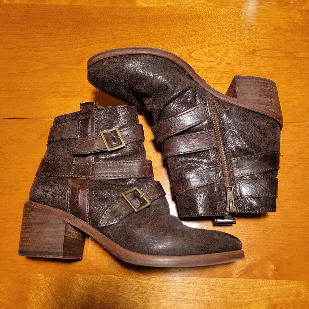 Kelsi Dagger Brooklyn KBD Women's Grand Ankle Boot brown size 8